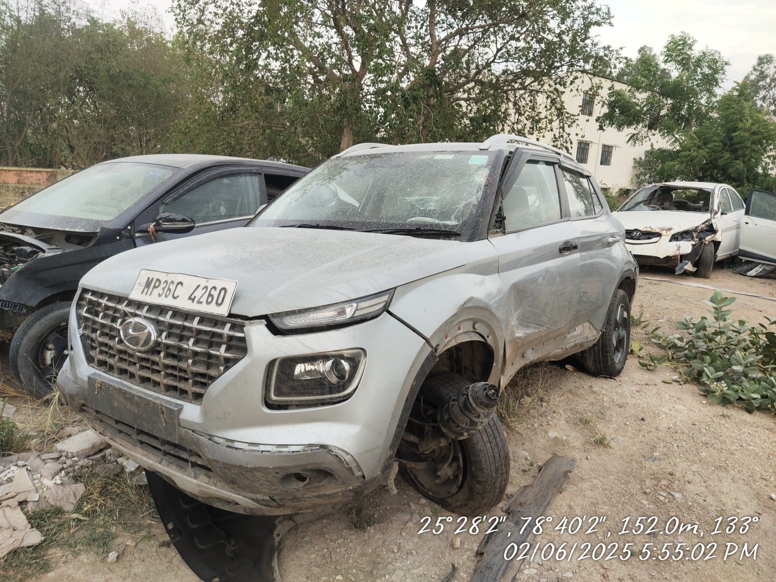 HYUNDAI VENUE